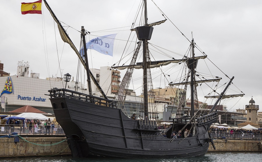 Dos veleros de época vuelven a hacer ‘escala a castelló’